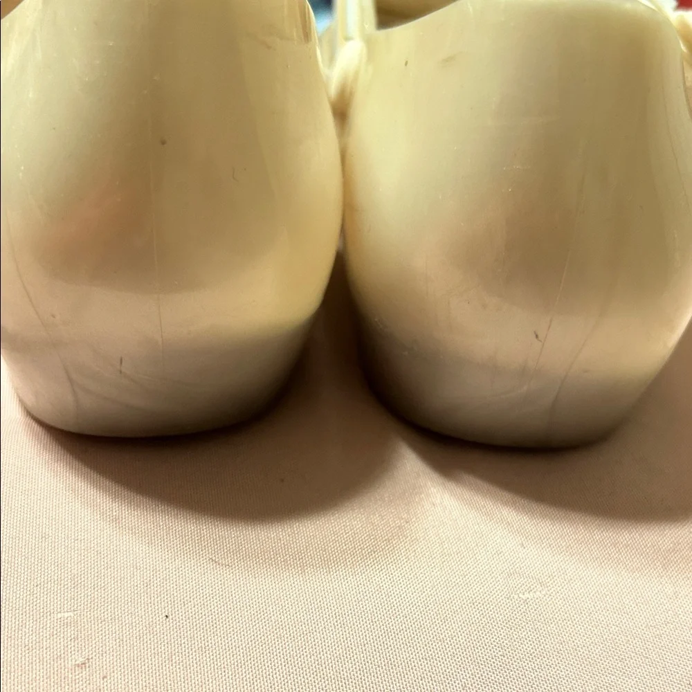Mini Melissa Cream Unicorn Shoes size 12 GUC